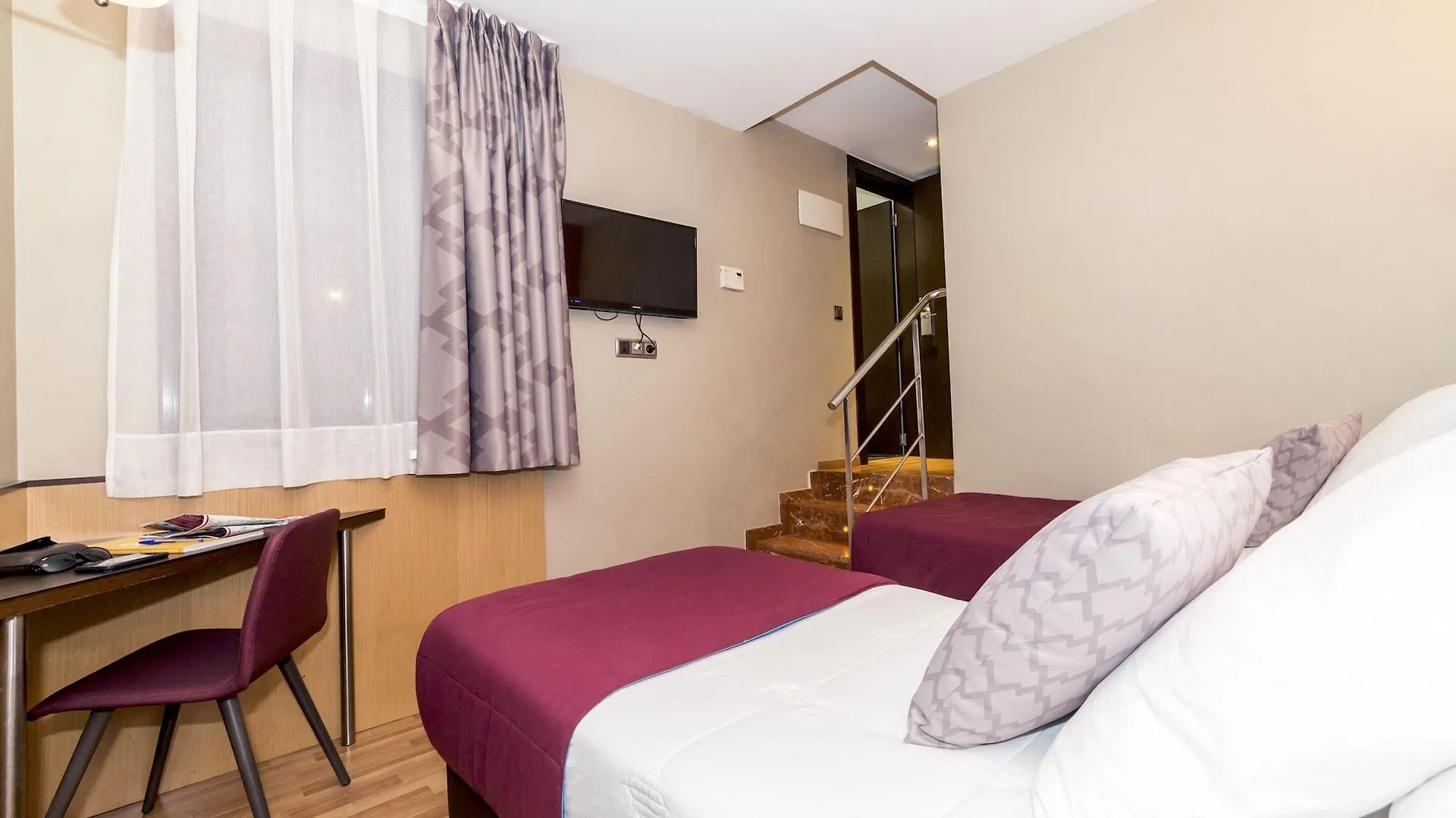 Hotel Ronda Lesseps Barcelona